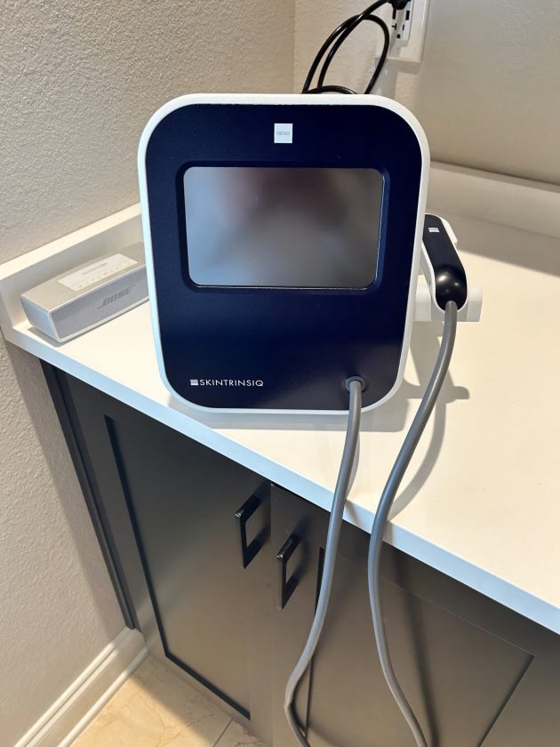 Obagi Medical Skintrinsiq Facial System
