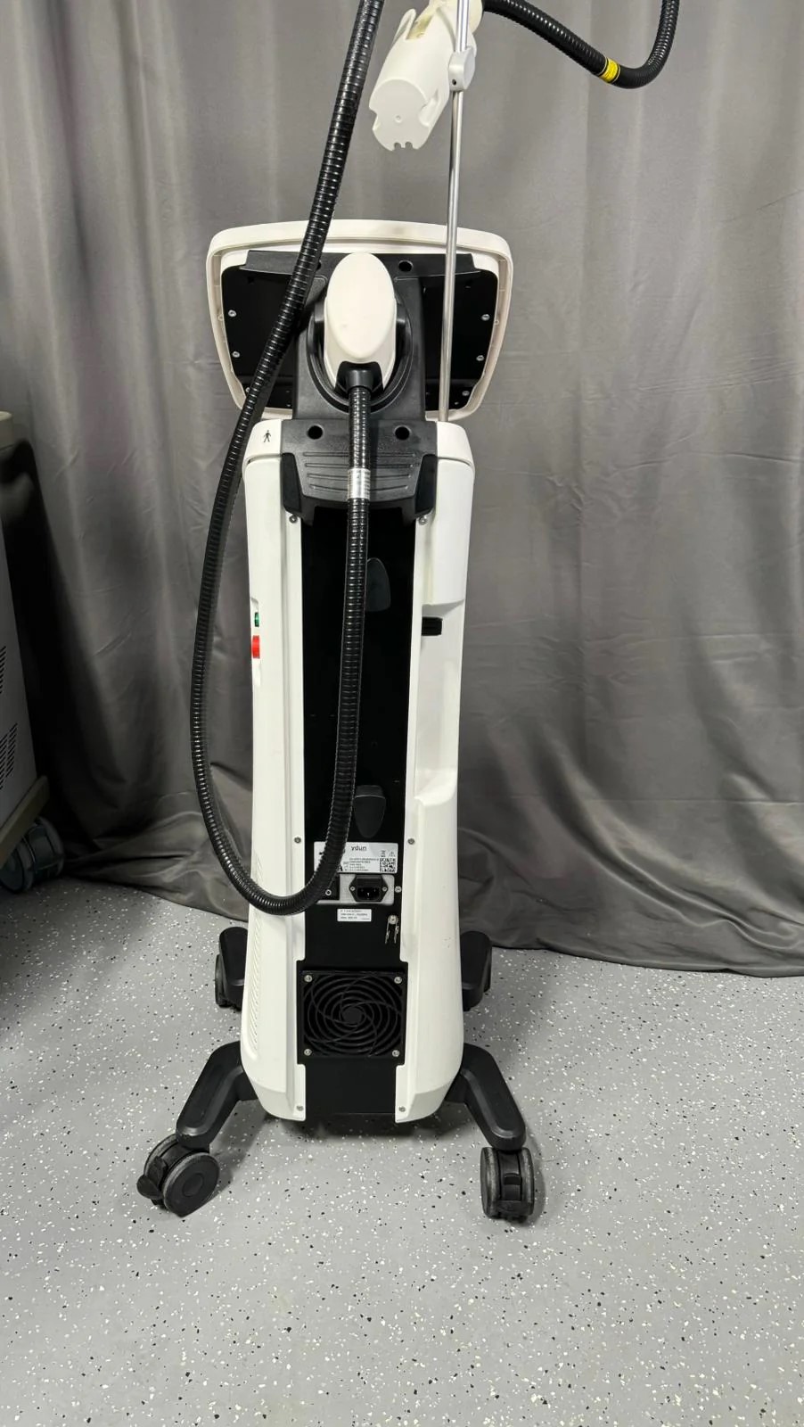 Candela Ellipse Ydun Laser Device - Image 4