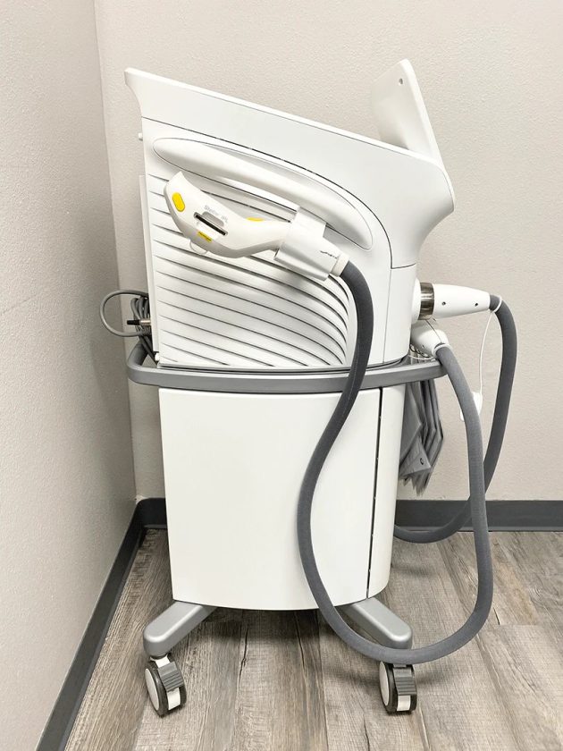 Lumenis Stellar M22 IPL Laser Machine - Image 2