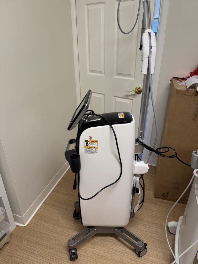 Lutronic Genius RF Microneedling Bipolar Device - Image 3