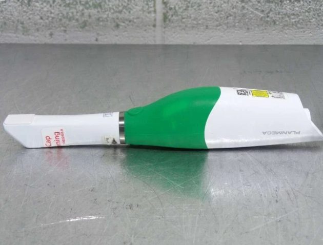 Planmeca Emerald S Dental Intraoral Scanner - Image 2
