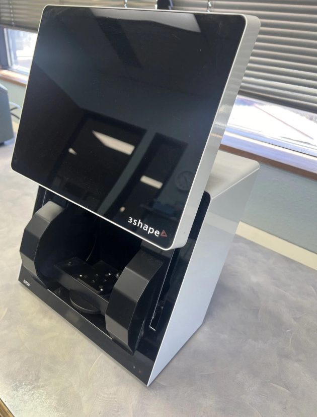 3Shape D700 Lab Scanners - Image 2