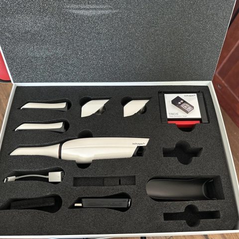 3Shape TRIOS 4 Wireless Dental Intraoral Scanner