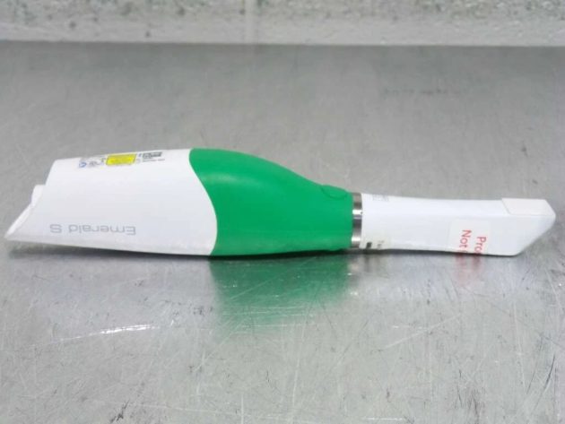 Planmeca Emerald S Dental Intraoral Scanner - Image 4