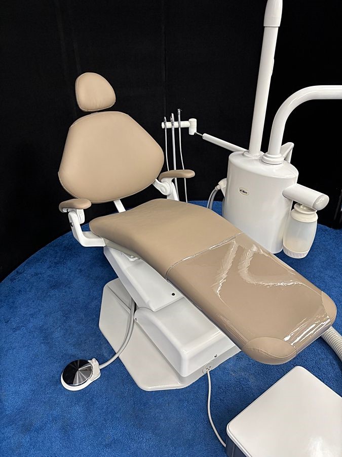 Adec Decade 1021 Dental Chair - Image 2