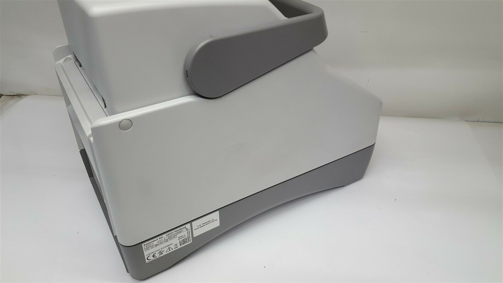 Eppendorf 6331 Flexlid Mastercycler Nexus Thermal Cycler - Image 3