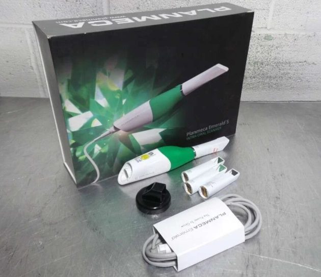 Planmeca Emerald S Dental Intraoral Scanner