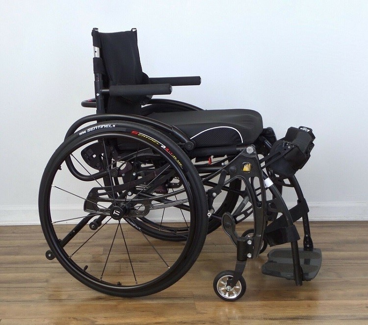 Permobil Lifestand Helium LSA wheelchair - Image 2