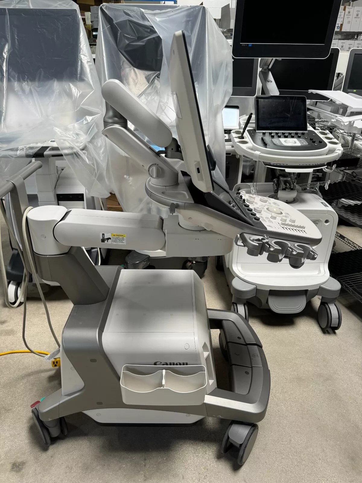 Canon Aplio i800 Ultrasound - Image 2