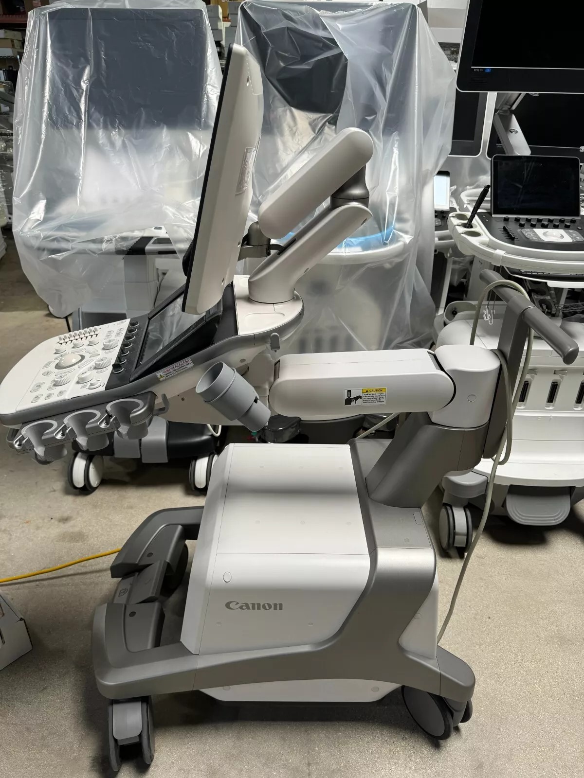 Canon Aplio i800 Ultrasound - Image 3